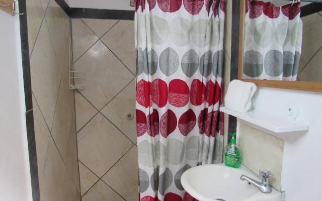 Cabinas Coco Alegre