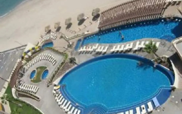 Sonoran Sky 3BR 909 w Jacuzzi by Casago