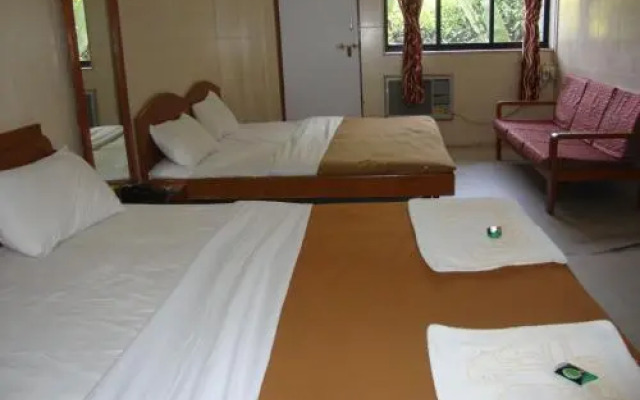 Pali Beach Resort
