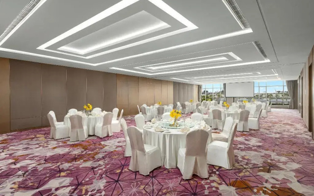 Crowne Plaza Beihai Silver Beach