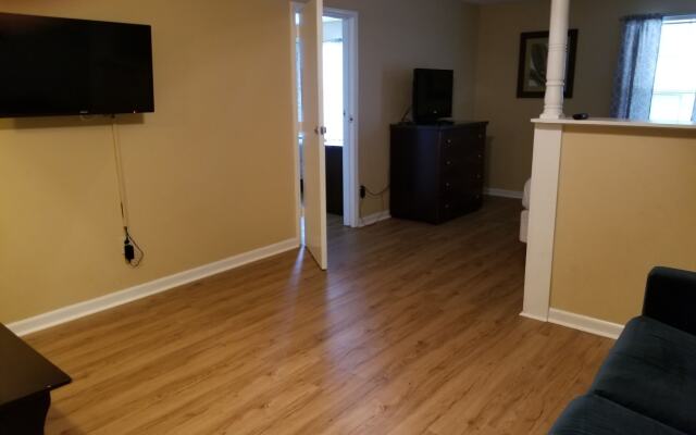 Hospitality Inn - Jacksonville