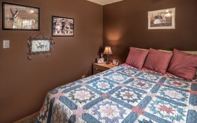 Ruidoso River Park - Two Bedroom Cabin