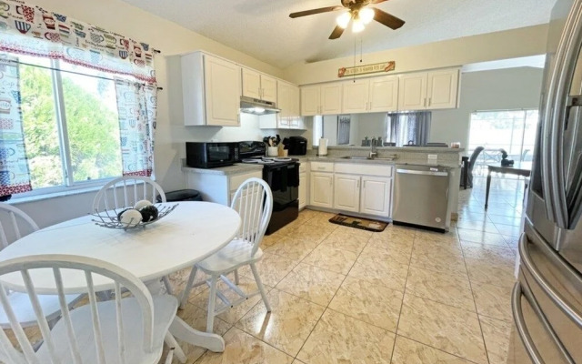 Montego Sunrise 3 Bedroom Home by Redawning