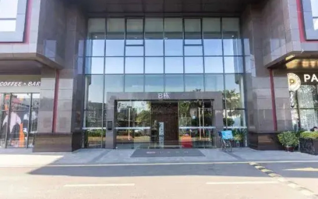 Ailai Holiday Apartment