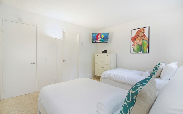 NEW - Private Entrance 2BR/BATH Next To Ritz Carlton Laguna - Walk To Beach! (MB3)