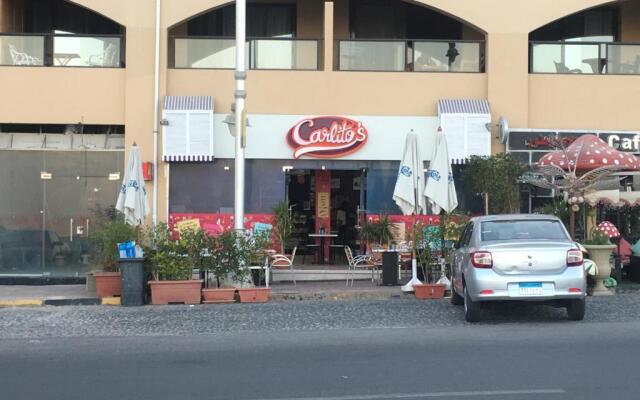 Pool View one bedroom at Hurghada - B101