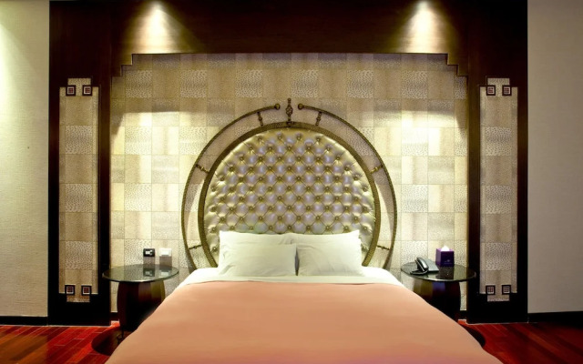 Royal Group Motel Ming Chen Branch