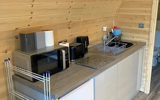 The Highland Hideaway Pod