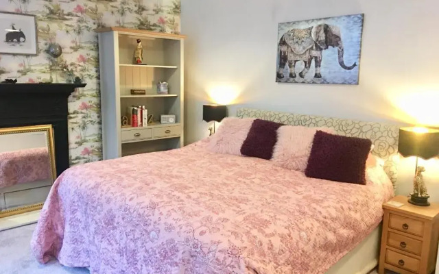 The Cherry Tree Guest House