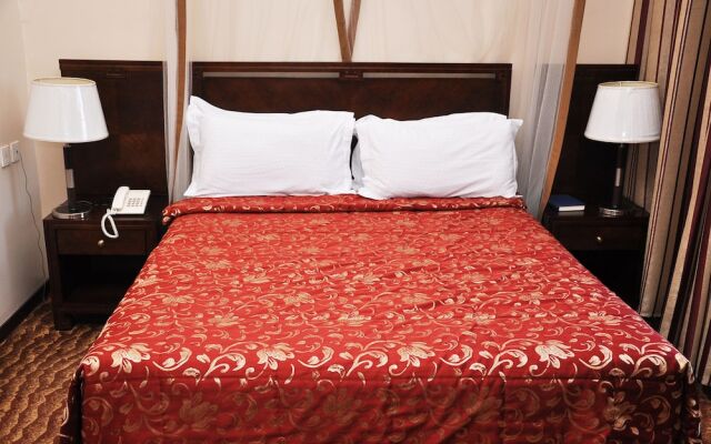 Garr Hotel