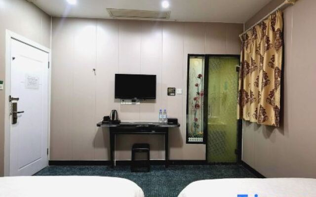 Shanghai Qingshanwan E-sports Hotel