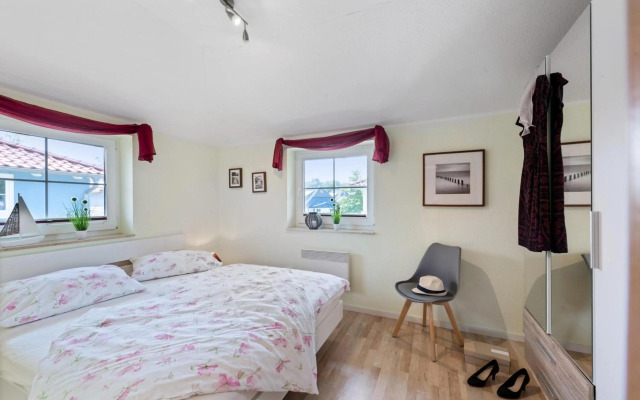 Am Bahndamm _Haus Meerblick_