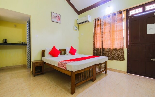 OYO 22847 Lobo's Guest House
