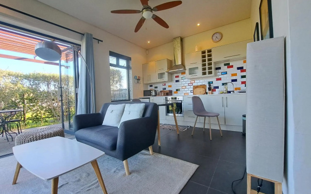 Sunrise and Sunset Apartments at Domaine Coutelier