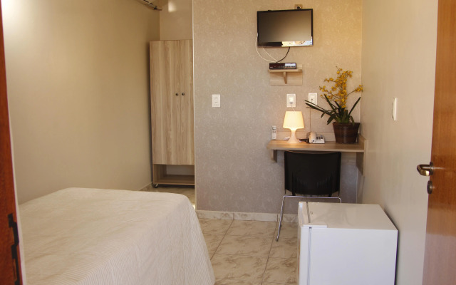 Turis Hotel