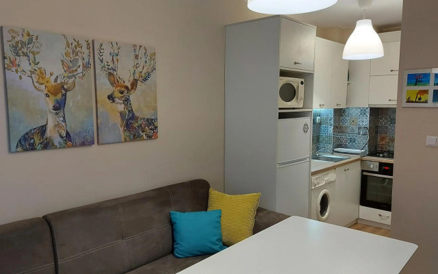 HostEx Meraki Apartment