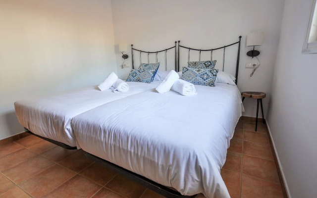Paredones I Villa Rural Caminito del Rey