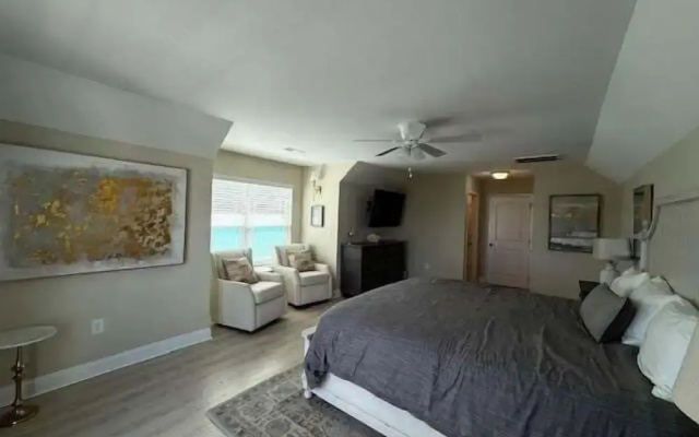 Sea Pearl 7 Bedroom Home