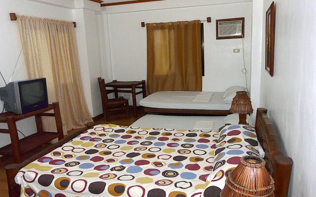 Islandia Alaminos Hotel