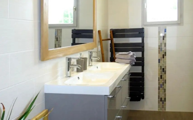 Holiday Home Les Chênes - HUT123