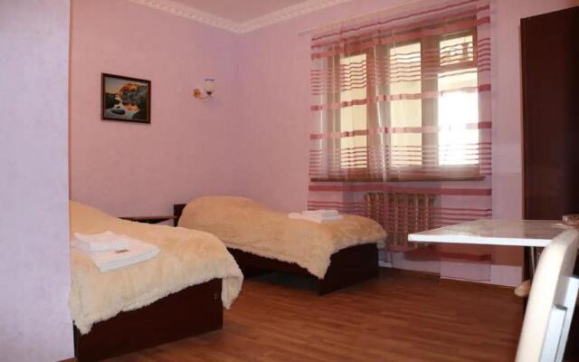 Hotel 333
