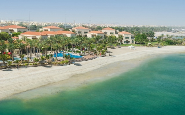 Al Raha Beach Hotel