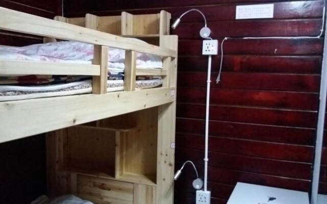 Anzhi · Tinglan Fashion Homestay Youth Hostel (Kunming Old Street)