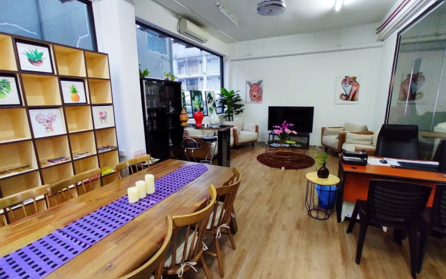 Shell Out Beach Club Suite - Hostel