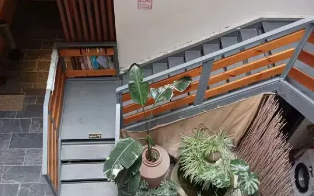 Jiezi Ancient Town Shuke Courtyard Homestay