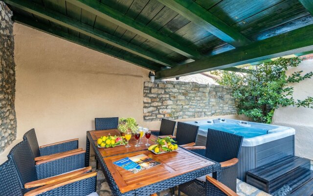 Pet-friendly Holiday Home in Sukošan with Hot Tub