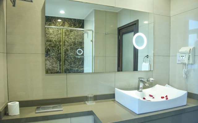 Harbour View Suites