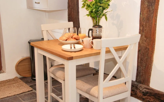 Wattle Cottage