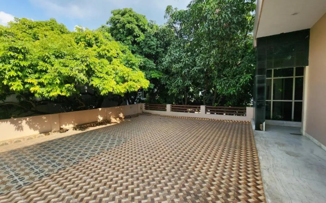 Lychee Bungalow