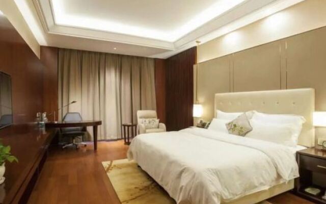 Swan Lake International Hotel