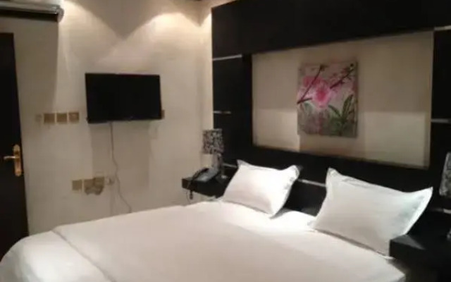 Comfort Inn Yarmukh