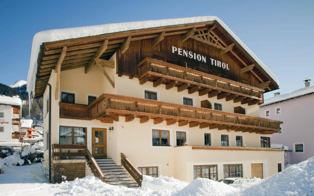 Pension Tirol