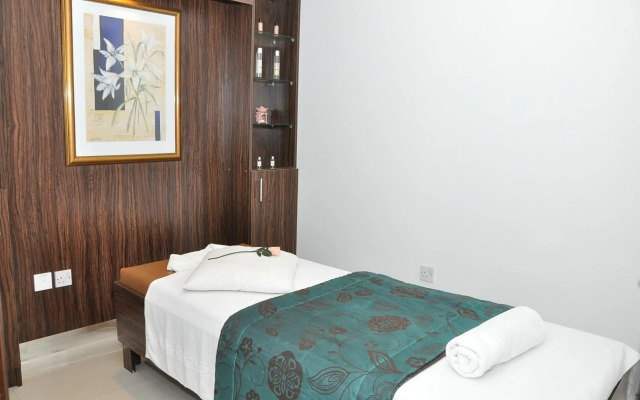 Phoenix Plaza Hotel Apartments