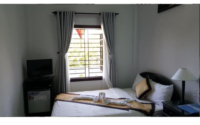 Tan Phuong Hotel