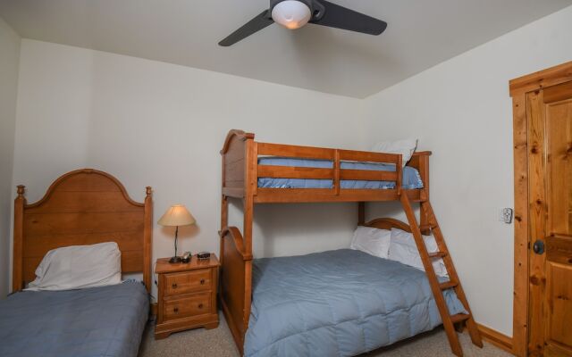 Ski Chalet 4 Bedroom Townhome