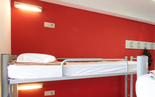 room00 Valencia Hostel