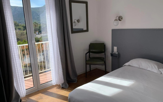 Hôtel Les Arbousiers