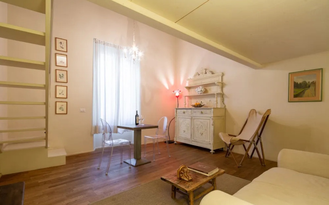 Uffizi Prestige by Mmega