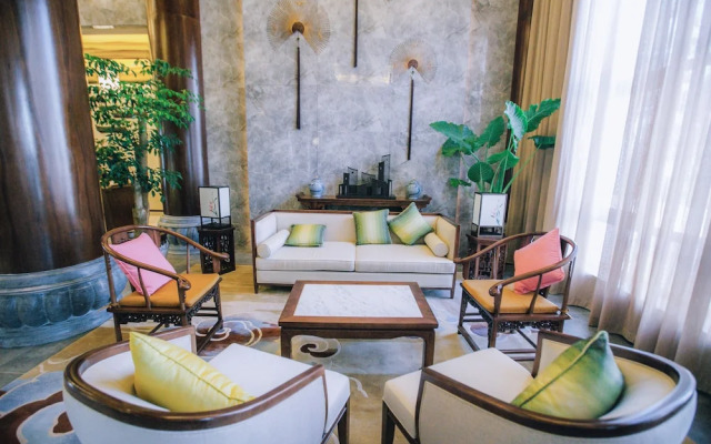 Xinhualian Lv Xin Gu Hotel