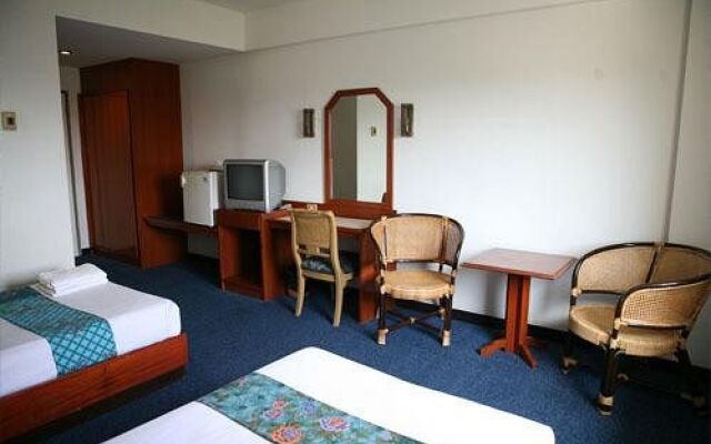 Pinnacle Wangmai Satun Hotel
