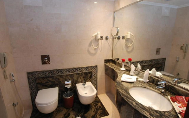 Royal Inn Al-Nokhba Hotel