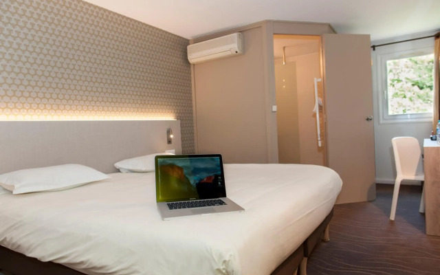 Brit Hotel Avignon Sud