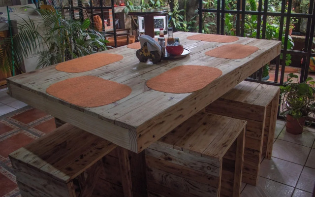 Gardens House, Airport Juan Santamaría, Alajuela, San Jose