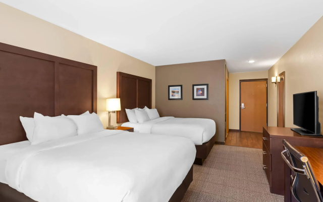 Comfort Inn & Suites Munising-Lakefront