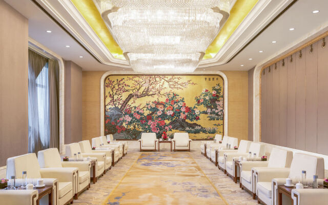 Wanda Reign Wuhan