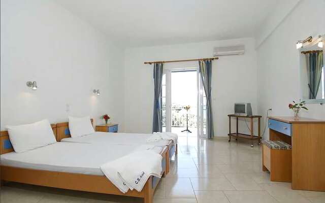 Paleros Garden Village Resort